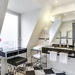 Le 12 Paris