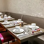 Hotel Le 12 Parigi